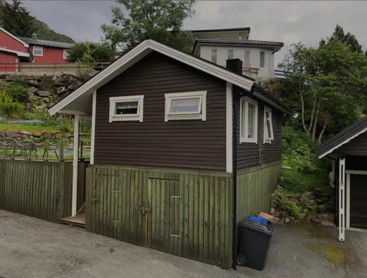 Koselig Studioleilighet I Svolvaer - Lofoten Ved Svolvaergeita, Djevelporten Bilik gambar